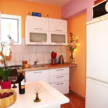 Apartmani Diana Makarska Buitenkant foto