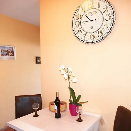 Apartmani Diana Makarska Buitenkant foto